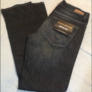 DKNY Jeans Men’s SOHO Relaxed Fit 32x34 NWT